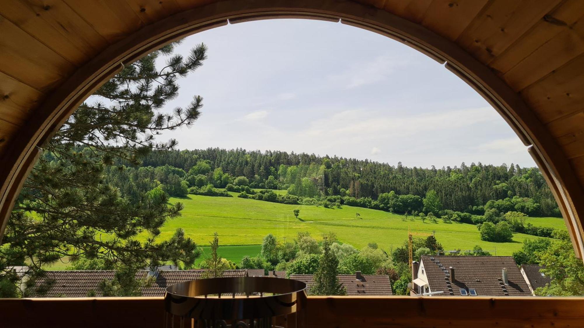 'Tor Zum Schwarzwald' Ferienwohnungen Mit Sauna Wildberg  외부 사진